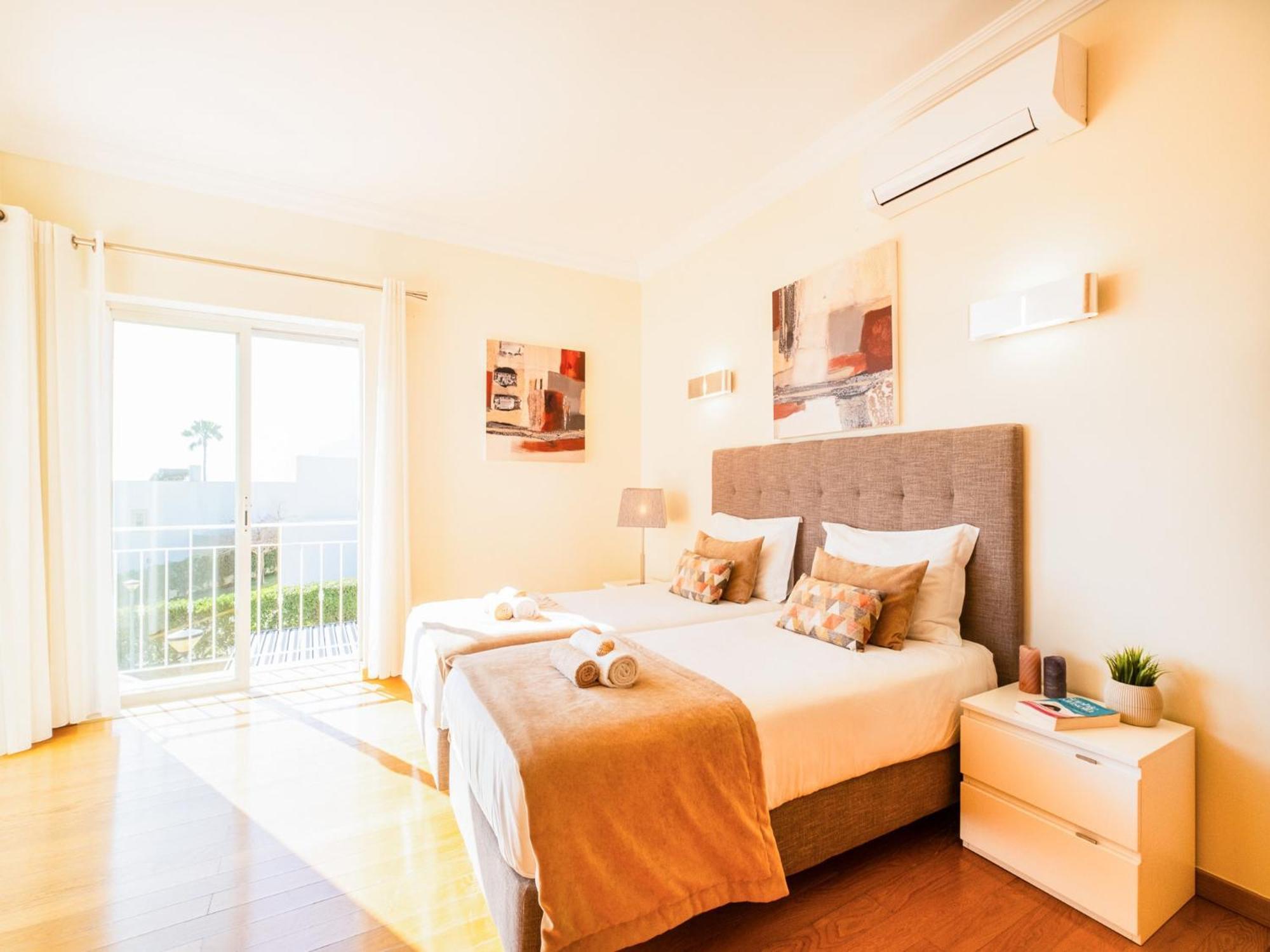 Modern With Sea Views Villa *